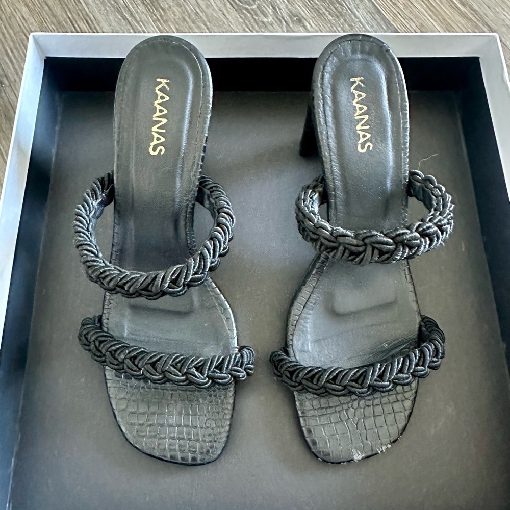 Kaanas Black Textured Heeled Sandals